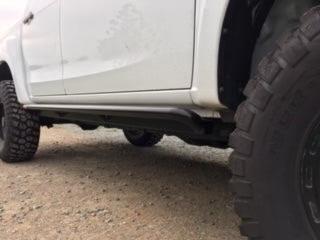 ISUZU D-MAX 2012-2020 ANGLED ROCK SLIDERS / SIDE STEPS - POWDERCOATED - Image 6