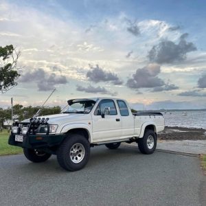 Extra Cab Hilux Sunvisor