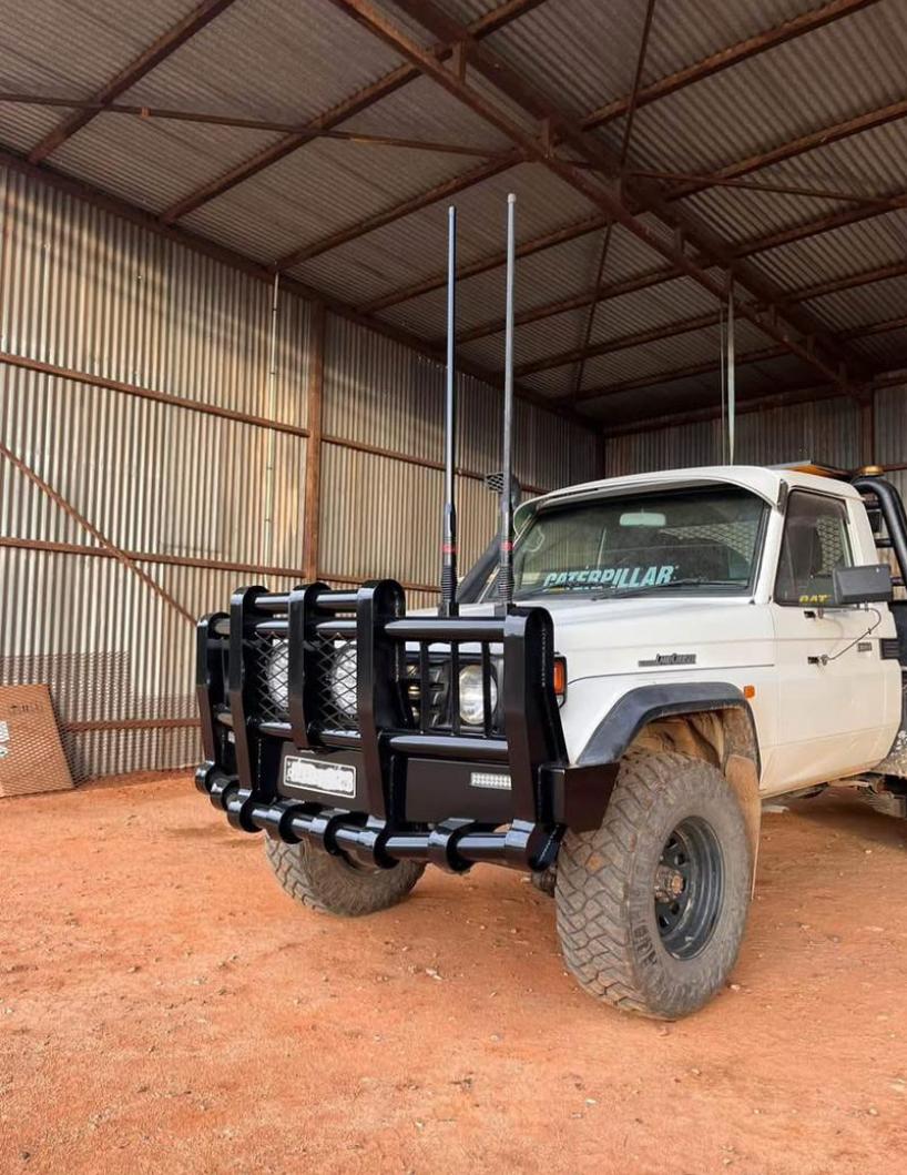 This premium heavy-duty bullbar - Image 3